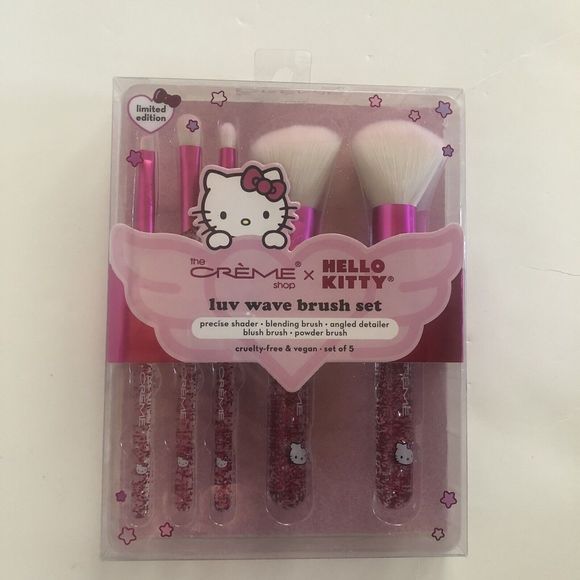 Hello Kitty x the Creme Shop “luv wave brush” MAKEUP BRUSH SET + BLENDERS New - Picture 4 of 8